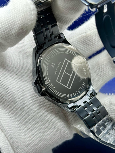 🟥🟦 Tommy Hilfiger Shawn Blue Stainless Steel Blue Dial Quartz Watch for Gents