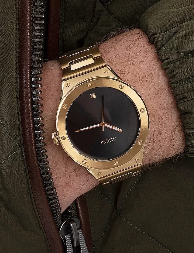 🟨⬛ Guess Yellow gold toned Stainless Steel 44 mm Men's Quartz Watch
