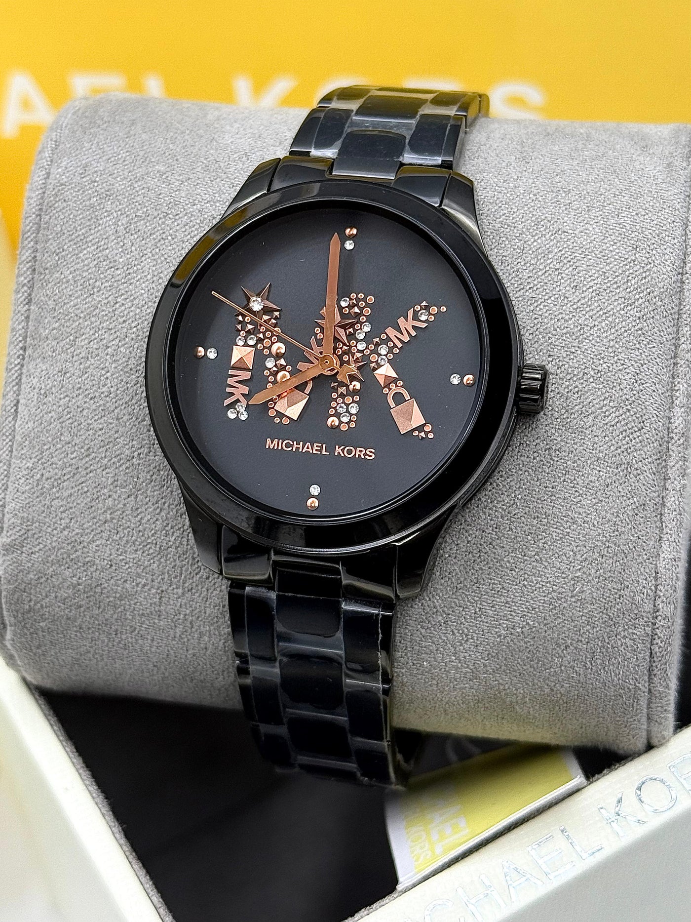 🖤🖤 Michael Kors Runway Women’s Quartz Watch