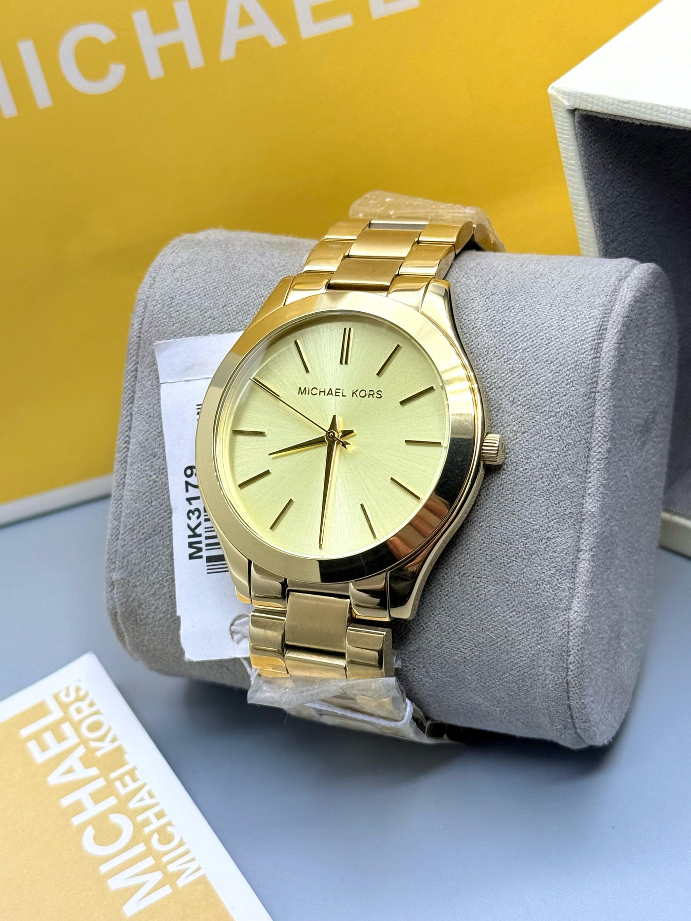 💛 Michael Kors Gold-Tone Slim Runway Watch