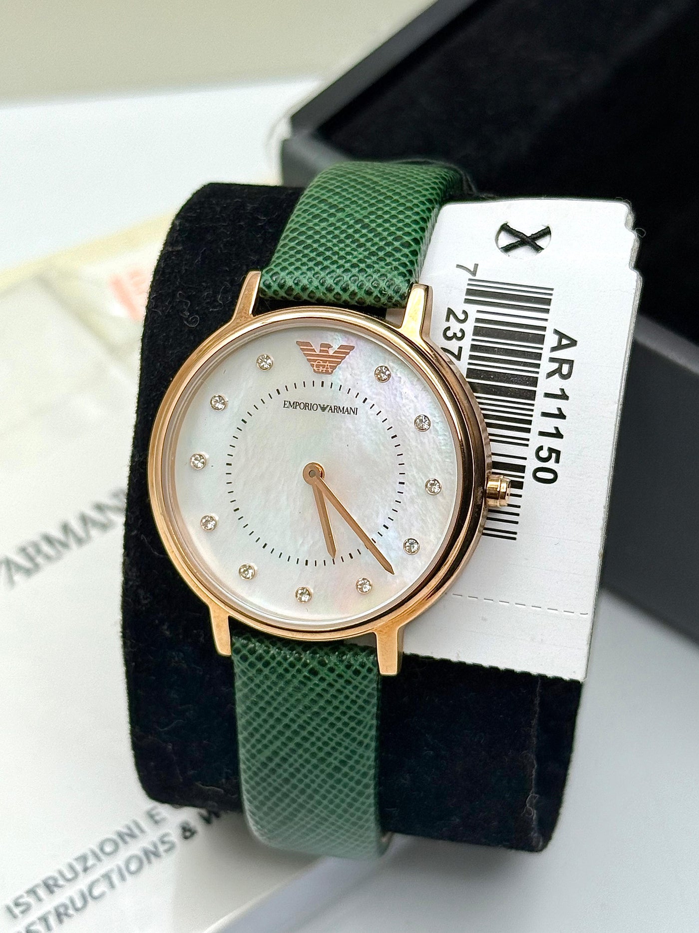 🟩⬜ Emporio Armani Analog Multi-Color Dial Women's Watch