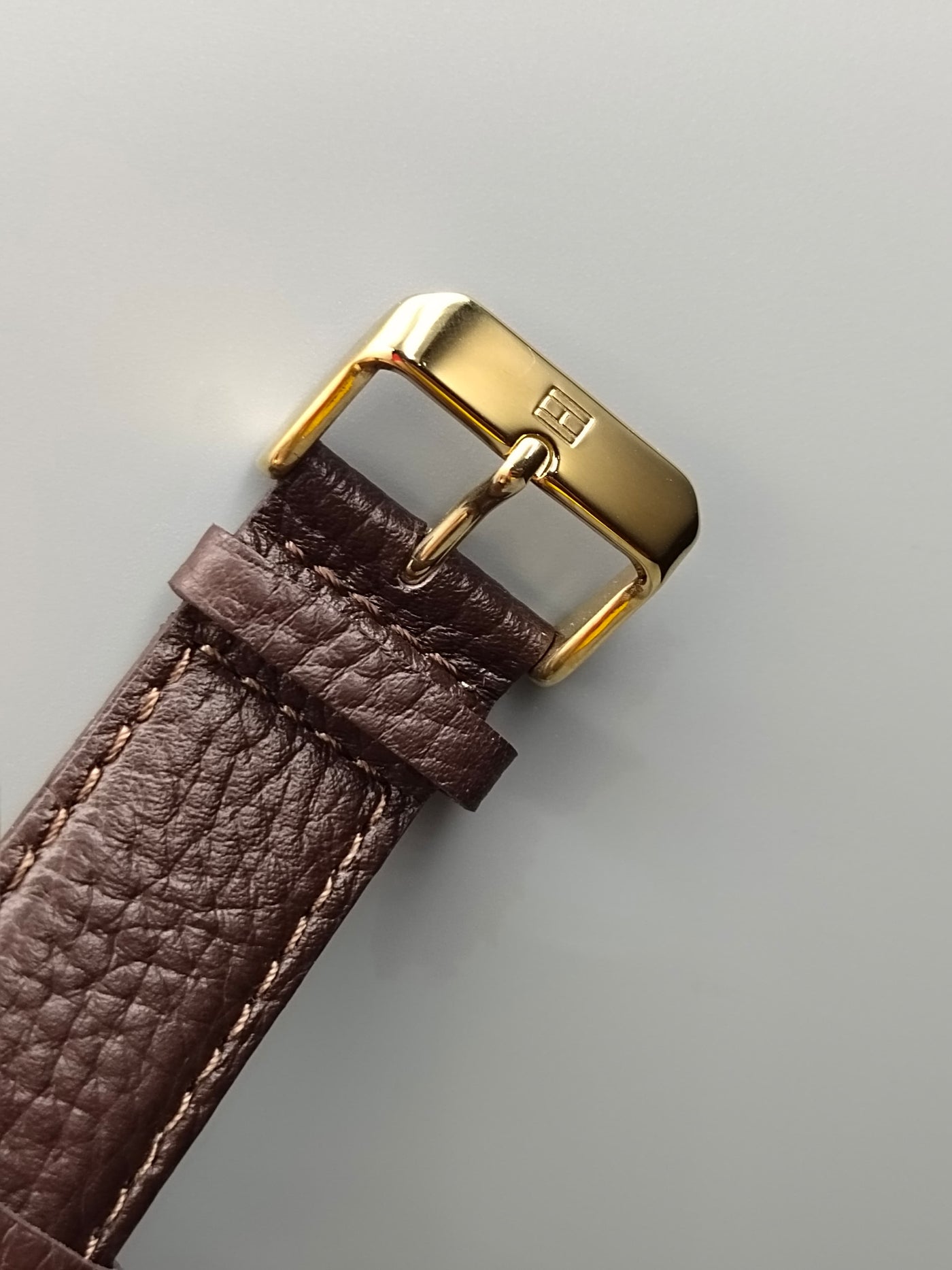 Tommy Hilfiger Original Calan Gold Tone Leather Strap Quartz Watch